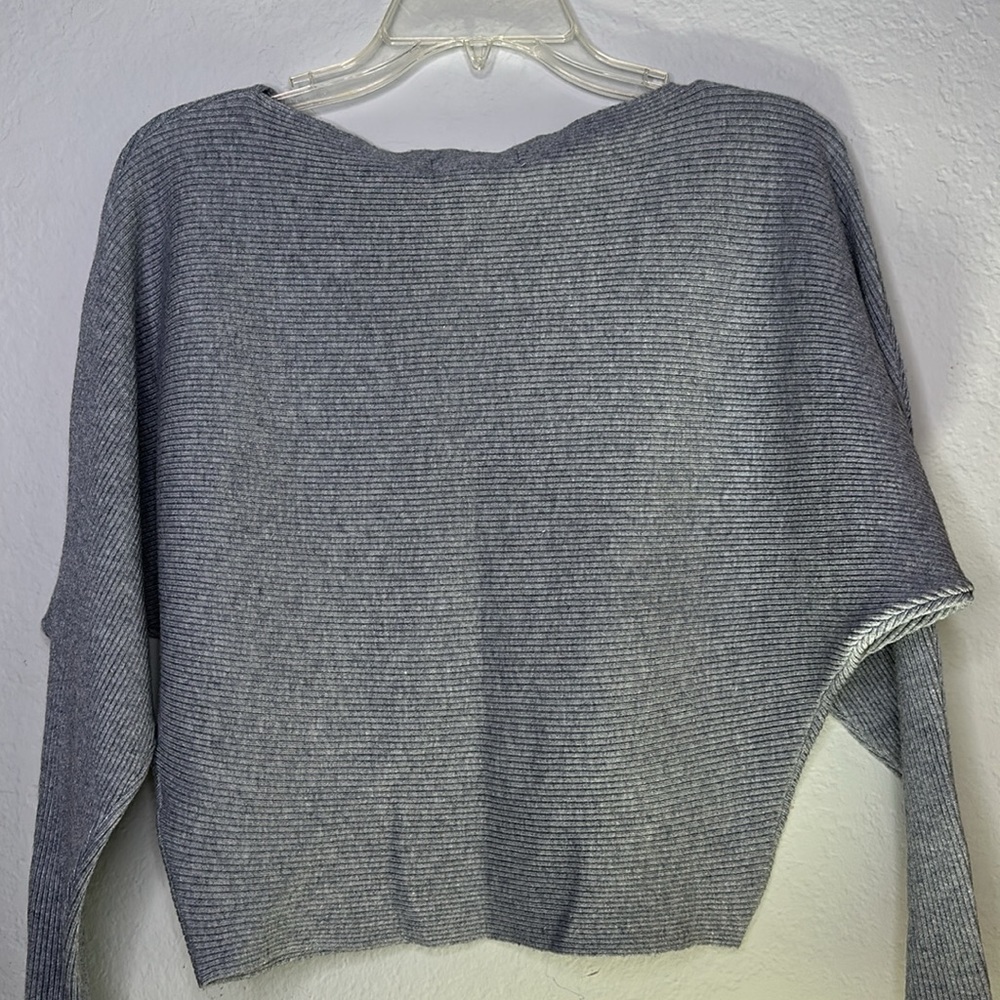 Dolman Sleeve Ribbed Top - Picture 5 of 8